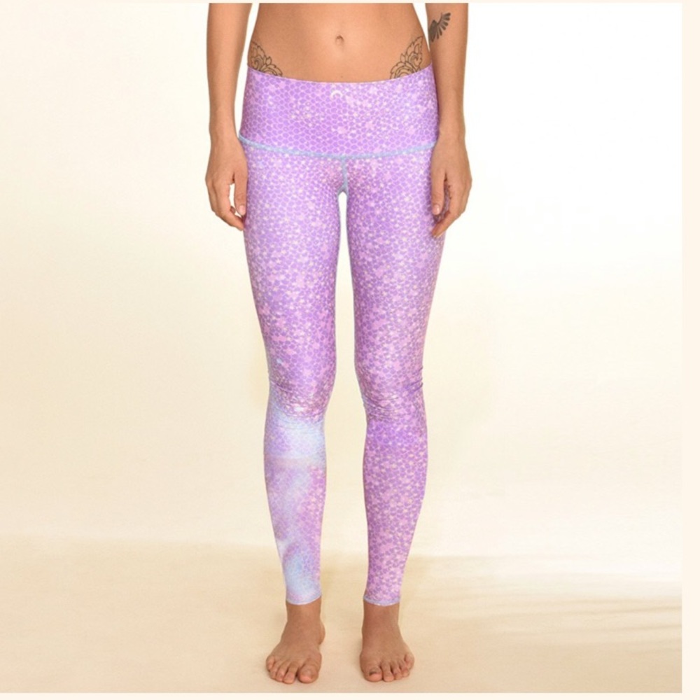 Teeki small mermaid fairy queen lavender